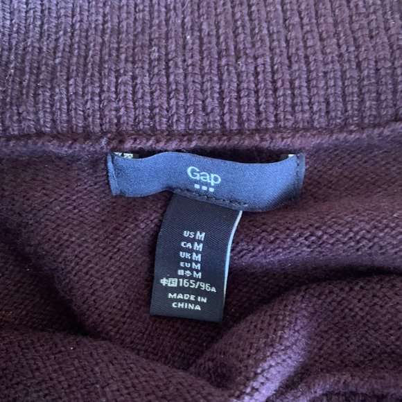 GAP off the shoulder sweater - Picture 4 of 5